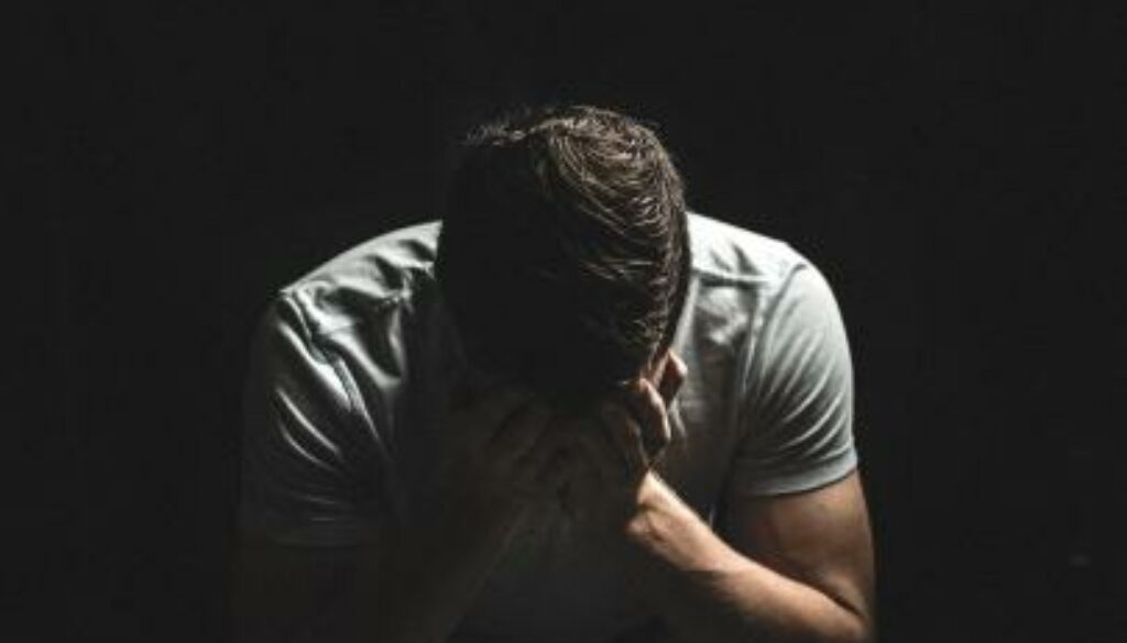 1709718876_hombrecansado2