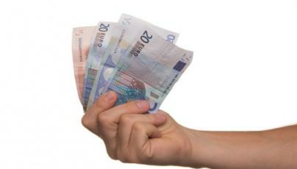 1739451741_salariominimook